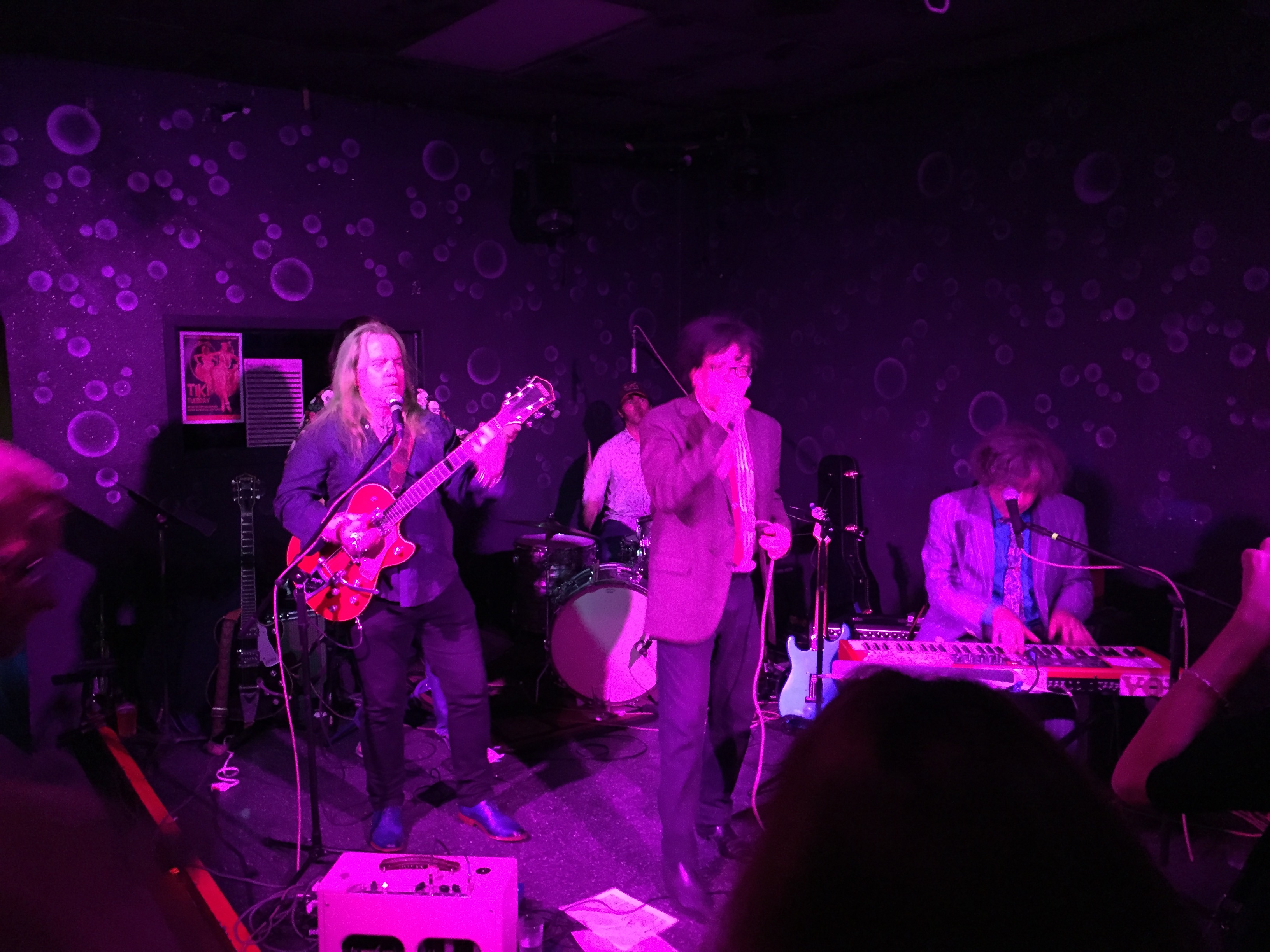 20160627_060129175_ios