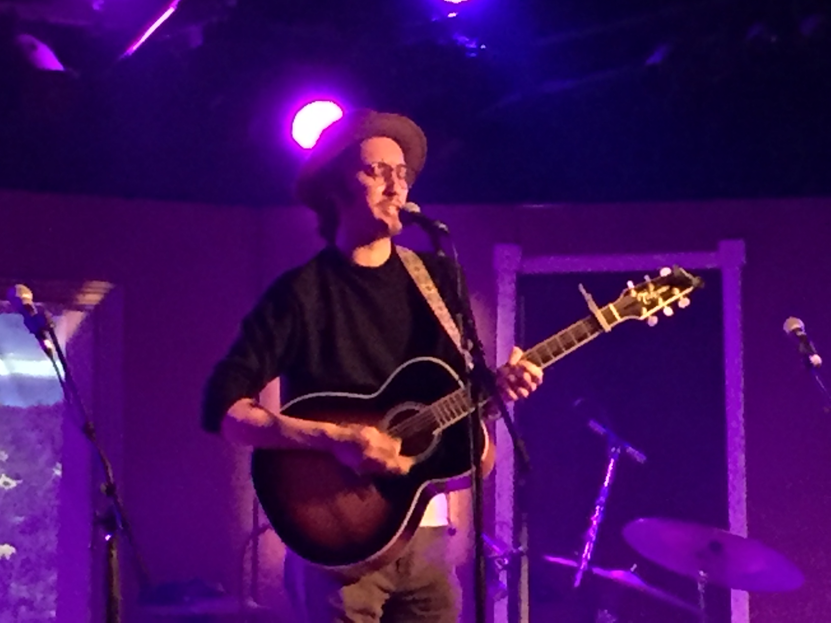 20170327_025951021_iOS