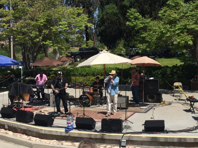 20170415_190505029_iOS