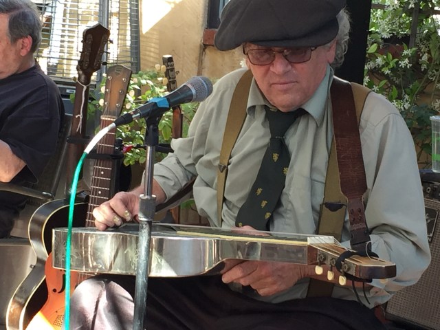 20170429_224828978_iOS