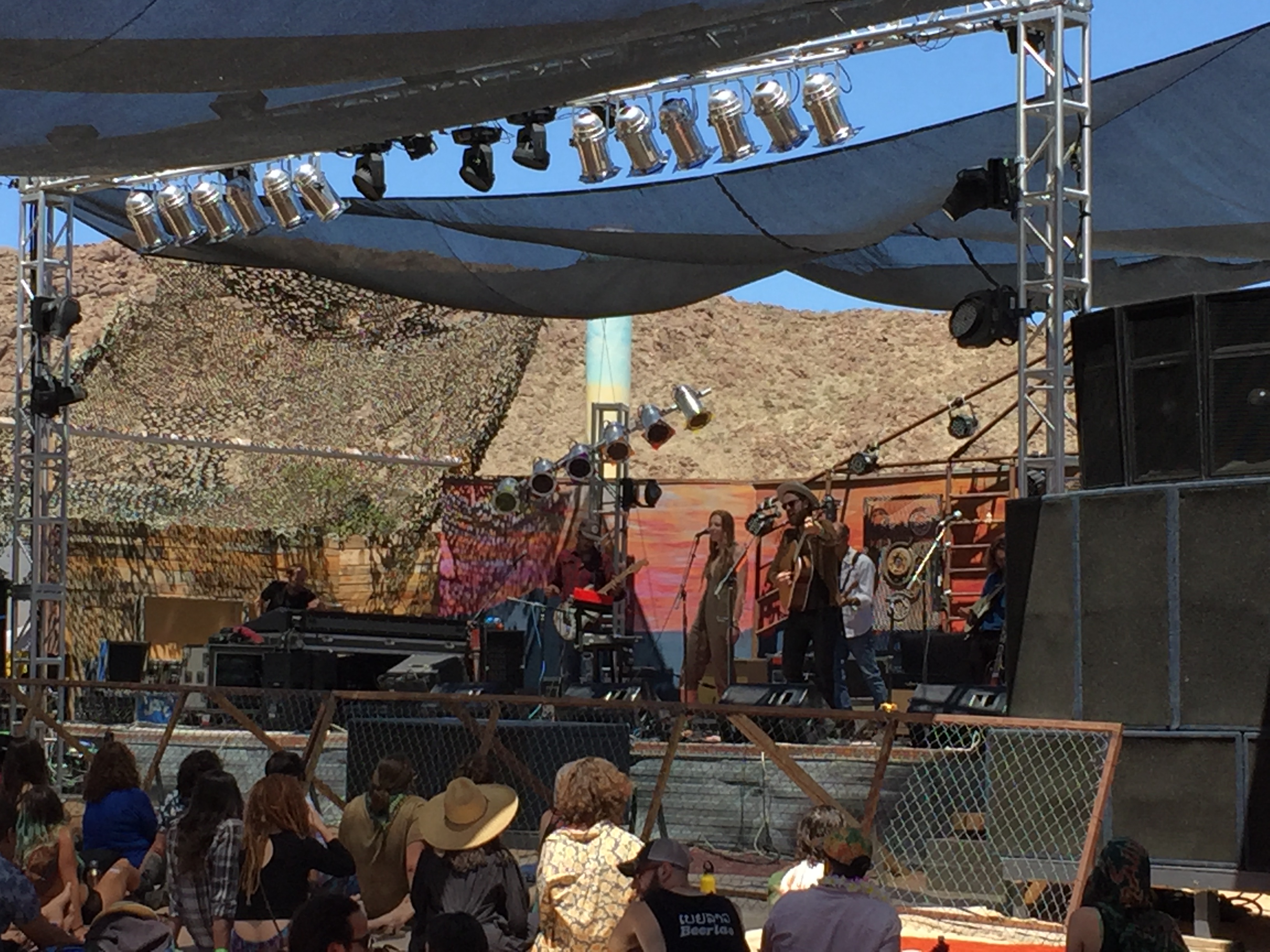 20170519_205157433_iOS