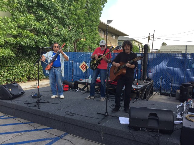 20170603_232623534_iOS