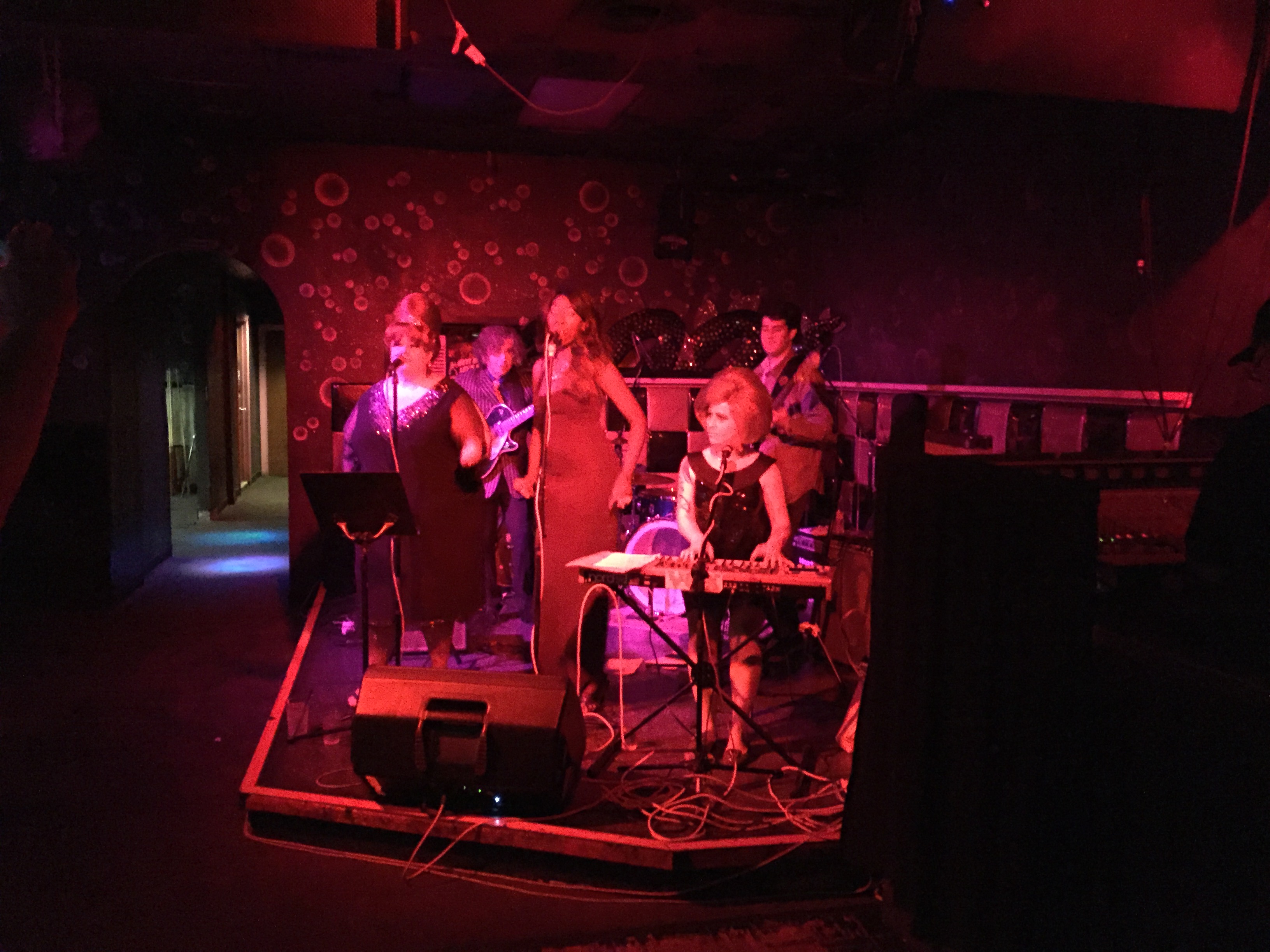 20170610_044530634_iOS